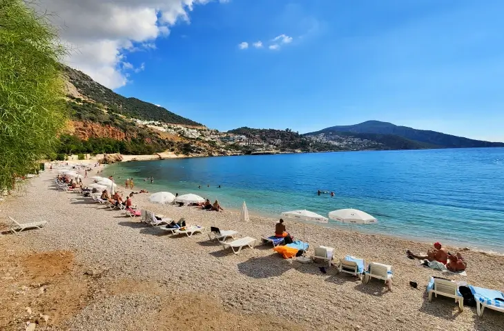 Antalya Kaş Kalkan plajı ve Kalkan koyu